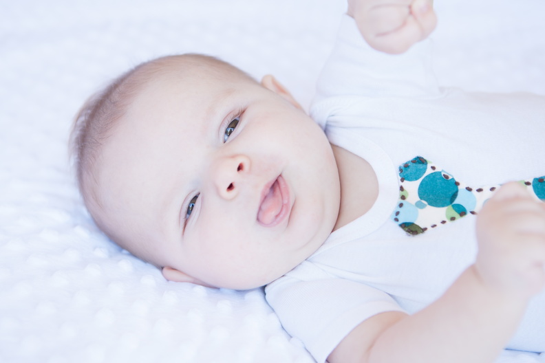 2015 E_lijah 3mo-37.jpg